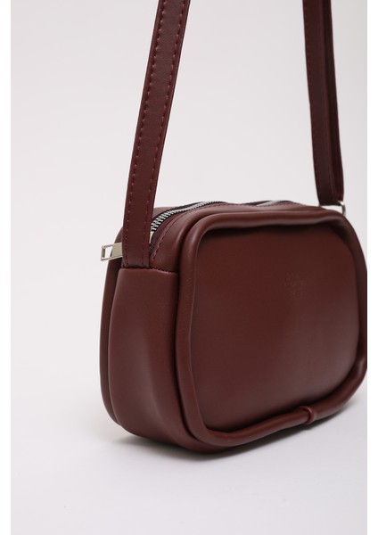 Bordo Shk62 Tek Bölmeli Suni Deri Ayarlanabilir Askılı Fermuarlı Çapraz Omuz Çantası fırsatları