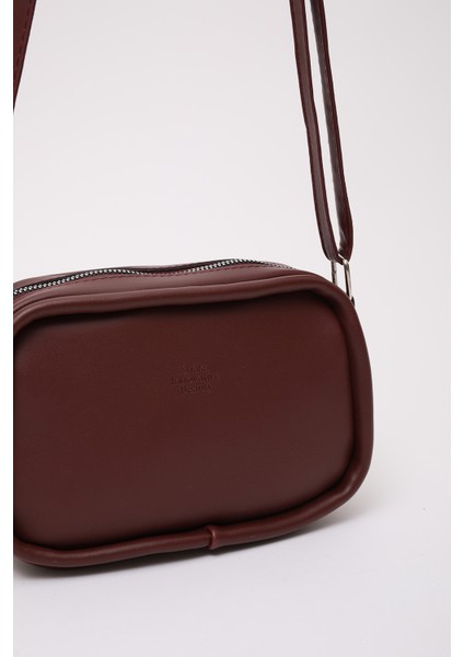 Bordo Shk62 Tek Bölmeli Suni Deri Ayarlanabilir Askılı Fermuarlı Çapraz Omuz Çantası indirimleri