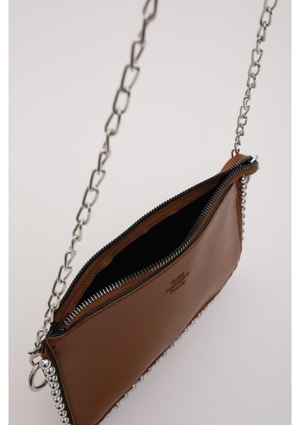 Taba SHK125 Suni Deri Boncuk Detaylı Fermuarlı Tek Bölmeli Zincir Askılı Omuz Çantası