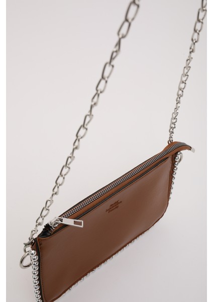 Taba SHK125 Suni Deri Boncuk Detaylı Fermuarlı Tek Bölmeli Zincir Askılı Omuz Çantası