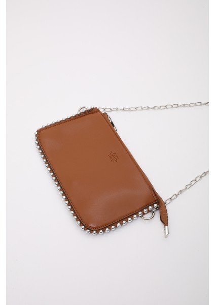 Taba SHK125 Suni Deri Boncuk Detaylı Fermuarlı Tek Bölmeli Zincir Askılı Omuz Çantası