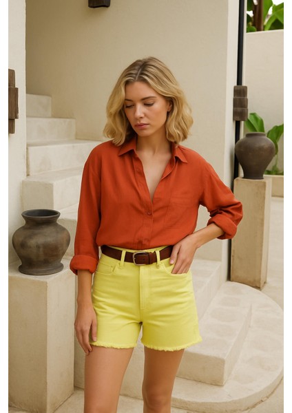 Kadın Basic Paçası Kesik Jen Şort Fıstık Yeşili