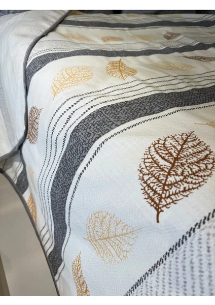 Yaprak Desenli Renkli Tek Kişilik Pike – 160X240 cm | Doğadan Hafif ve Şık Tasarım fiyatları