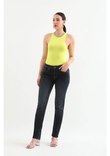 Kadın Likralı Straight Jean Pantolon Lacivert fiyatları