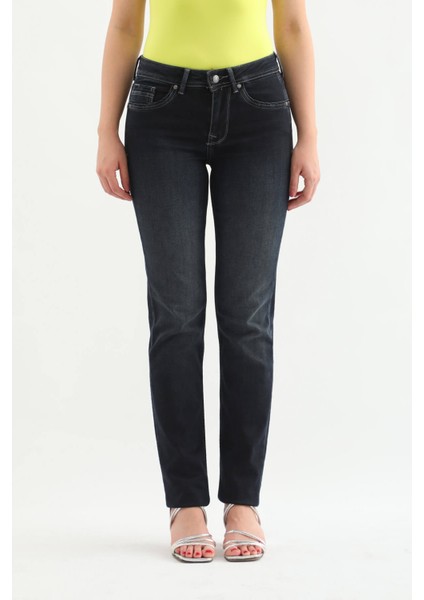 Kadın Likralı Straight Jean Pantolon Lacivert