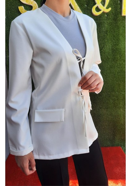 Bağlamalı Beyaz Blazer Ceket fırsatları