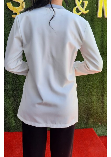 Bağlamalı Beyaz Blazer Ceket