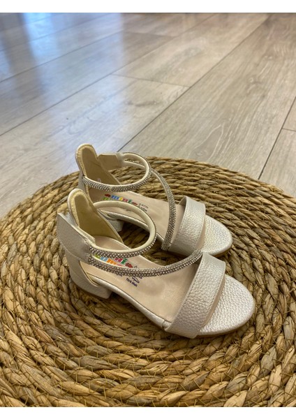 Sedef Taşlı Topuklu modelleri