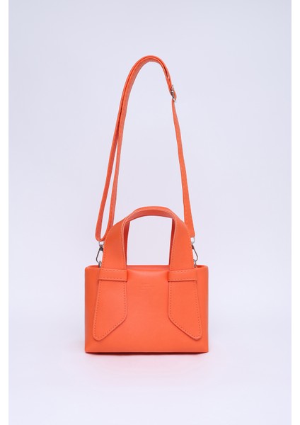 Turuncu SHK60 Suni Deri, Tek Bölmeli, Fermuarlı, Ayarlanabilir Askılı, El, Kol Ve Omuz Çantası