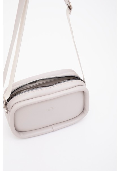 Gri Shk62 Tek Bölmeli Suni Deri Ayarlanabilir Askılı Fermuarlı Çapraz Omuz Çantası