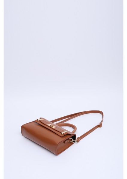 Taba Shk188 Suni Deri Tek Bölmeli Kilit Detaylı Askılı El, Kol Ve Omuz Çantası