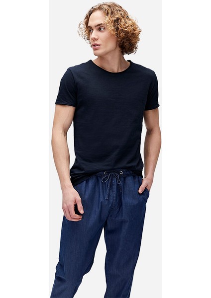 O-Neck Lacivert Basic Erkek Tişört fırsatları