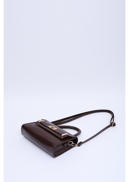 Kahve Rengi Shk188 Suni Deri Tek Bölmeli Kilit Detaylı Askılı El, Kol Ve Omuz Çantası