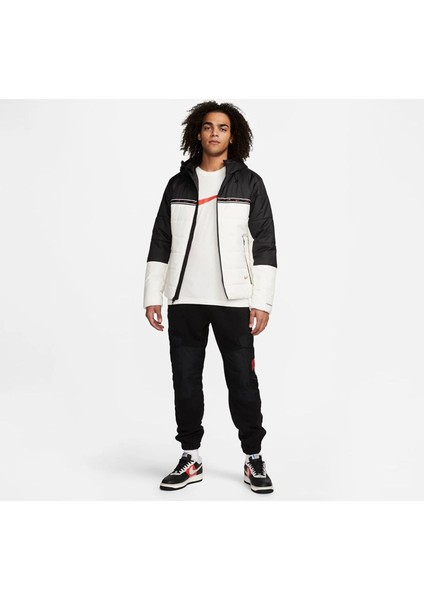 Sportswear Repeat Erkek Şişme Spor Mont