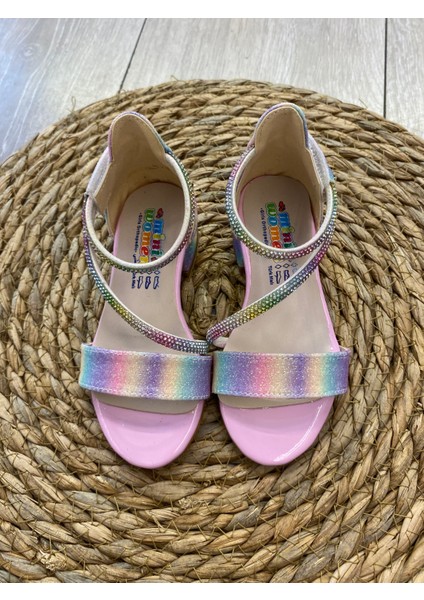 Gökkuşağı Topuklu Ayakkabı fırsatları