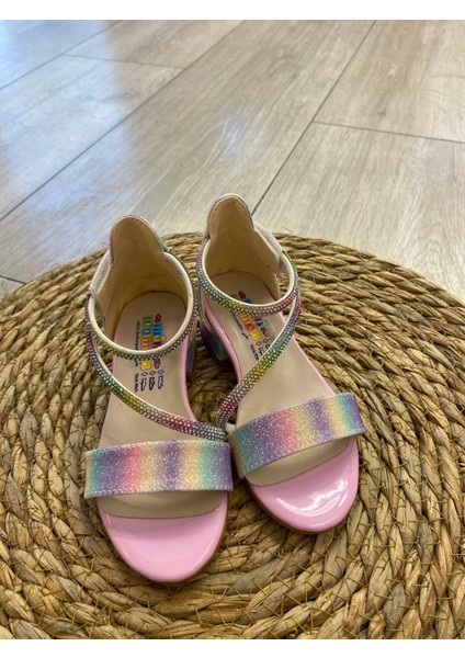 Gökkuşağı Topuklu Ayakkabı fiyatları