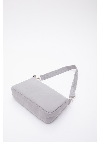 Gri U16 Kanvas Kumaş ,Fermuarlı Tek Bölmeli , Baget Model El, Kol Ve Omuz Çantası fırsatları