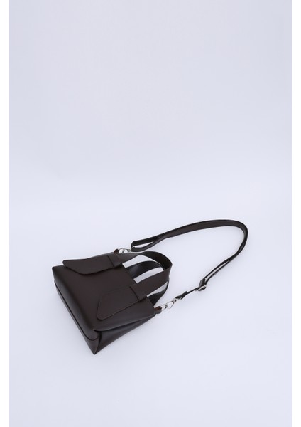 Kahve Rengi SHK60 Suni Deri, Tek Bölmeli, Fermuarlı, Ayarlanabilir Askılı, El, Kol Ve Omuz Çantası