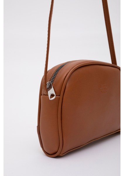 Taba Shk25 Mini Urban Çapraz Askılı Tek Bölmeli Suni Deri Kol ve Omuz Çantası