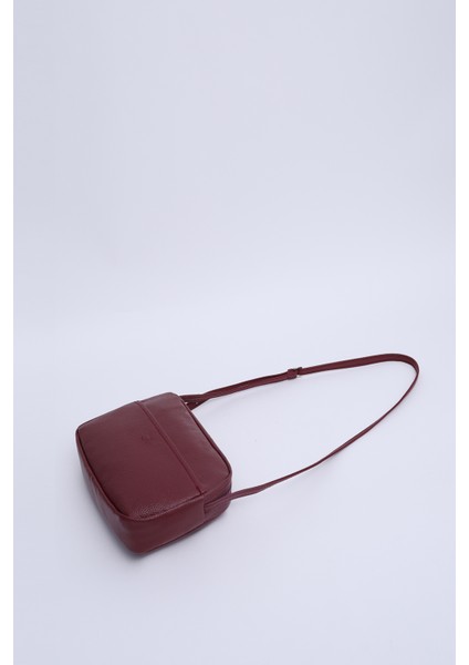 Bordo Shk22 Deri,İki Bölmeli Ön Cep Detaylı, Fermuarlı, Ayarlanabilir Askılı, Mini Urban El,Kol Ve Omuz Çantası