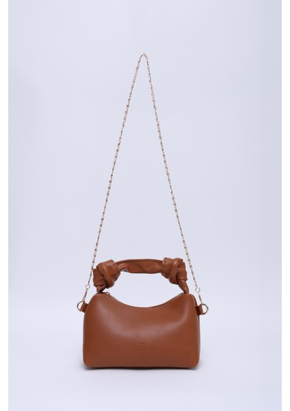 Taba SHK24 Orjinal Soft Deri Düğüm Detaylı Zincir Askılı El ve Omuz Çantası U:14 E:22 G:8 cm