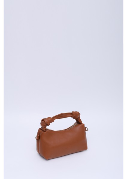 Taba SHK24 Orjinal Soft Deri Düğüm Detaylı Zincir Askılı El ve Omuz Çantası U:14 E:22 G:8 cm