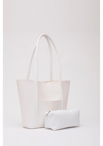 Beyaz Shk80 Önü Cepli Çıtçıtlı Makyaj Çantalı Suni Deri Büyük Boy Kol ve Omuz Çantası