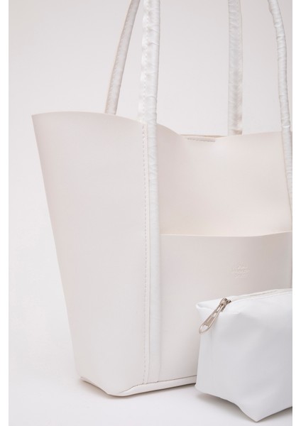 Beyaz Shk80 Önü Cepli Çıtçıtlı Makyaj Çantalı Suni Deri Büyük Boy Kol ve Omuz Çantası