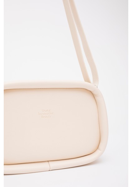 Krem Shk62 Tek Bölmeli Suni Deri Ayarlanabilir Askılı Fermuarlı Çapraz Omuz Çantası