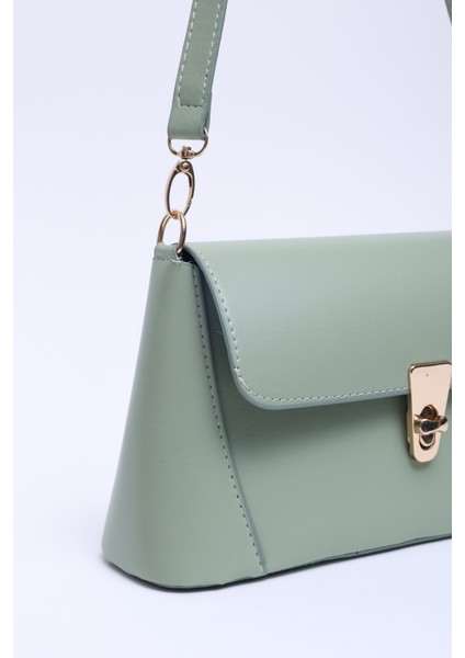 Mint Yeşil SHK153 Suni Deri Kilit Detaylı Standart Askılı Tek Bölmeli El, Kol ve Omuz Çantası U:15 E:29 G:9 cm indirimleri