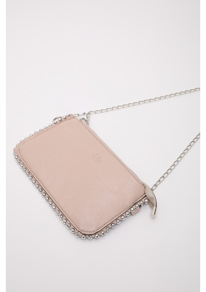 Kırışık Dokulu Vizon SHK125 Suni Deri Boncuk Detaylı Fermuarlı Tek Bölmeli Zincir Askılı Omuz Çantası