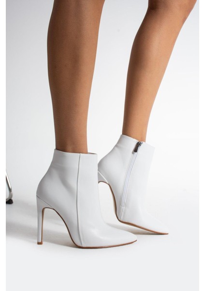 10.5 cm Beyaz Sivri Burun Kadın Topuklu Bot fiyatları
