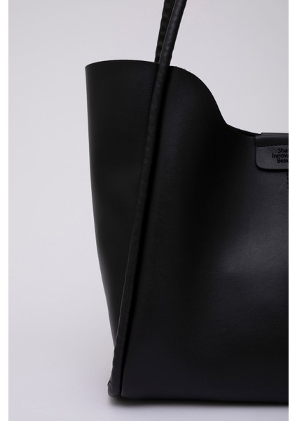 Siyah Shk76 Çıtçıtlı Fitil Askılı Deri Makyaj Çantalı Büyük Boy Kadın El Ve Omuz Çantası U:29 E:30 G:9 Cm
