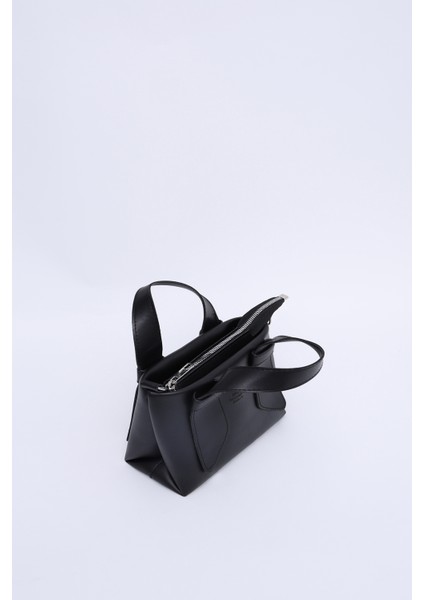Siyah SHK60 Suni Deri, Tek Bölmeli, Fermuarlı, Ayarlanabilir Askılı, El, Kol Ve Omuz Çantası