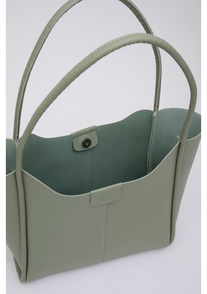 Yeşil Shk76 Çıtçıtlı Fitil Askılı Deri Makyaj Çantalı Büyük Boy Kadın El Ve Omuz Çantası U:29 E:30 G:9 Cm