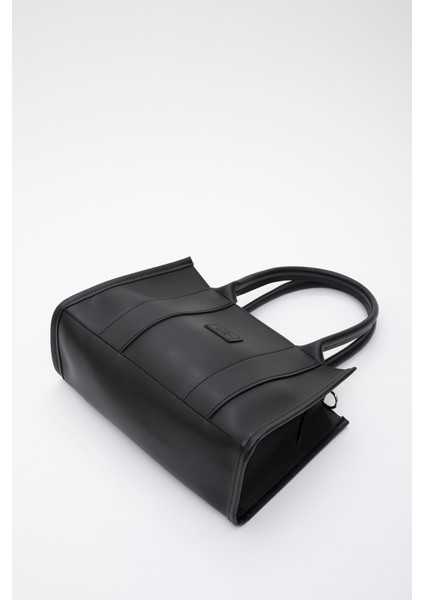 Siyah Shk83 Deri Tek Bölmeli Fermuarlı Çift Askılı El, Kol Ve Omuz Çantası U:17 E:27 G:10