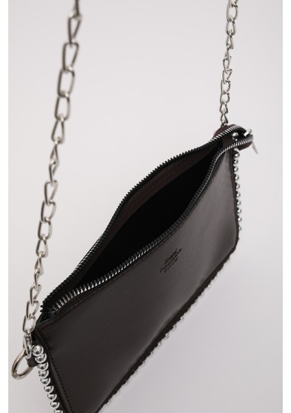 Kahve Rengi SHK125 Suni Deri Boncuk Detaylı Fermuarlı Tek Bölmeli Zincir Askılı Omuz Çantası