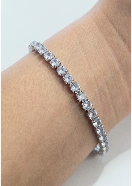 Lüks Gösterişli Taşlı Gümüş Renk Bileklik modelleri