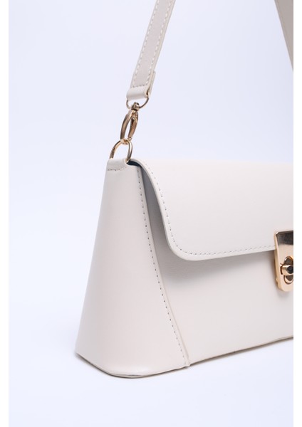 Krem SHK153 Suni Deri Kilit Detaylı Standart Askılı Tek Bölmeli El, Kol ve Omuz Çantası U:15 E:29 G:9 cm indirimleri
