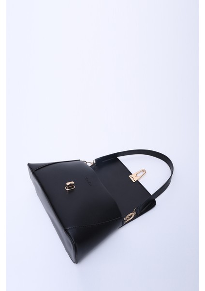 Siyah SHK153 Suni Deri Kilit Detaylı Standart Askılı Tek Bölmeli El, Kol ve Omuz Çantası U:15 E:29 G:9 cm
