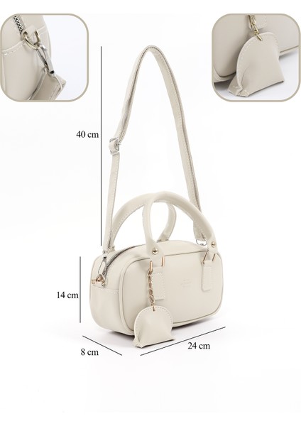 Krem SHK207 Suni Deri Charm Detaylı Fermuarlı Ayarlanabilir Askılı El, Kol ve Omuz Çantası U:14 E:24 G:8 cm fırsatları