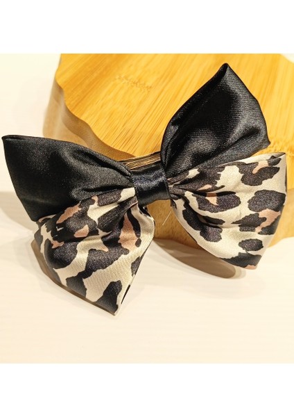 Lüks Gösterişli Figürlü Fiyonk Klips Toka