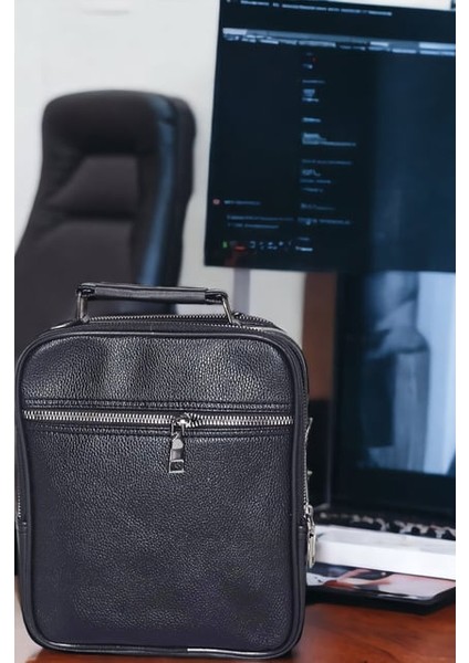 Erkek Lüks Siyah Renk Orta Boy Bol Bölmeli El Çantası fiyatları