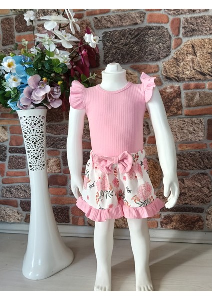 Ay Çiçeği Desenli , Şortlu, Çıtçıtlı, Badili Takım