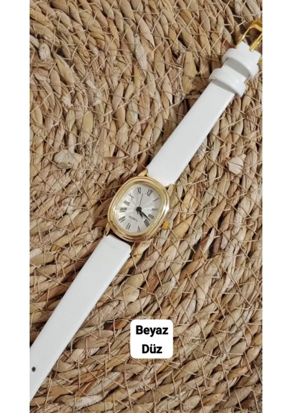 Yeni Moda Zarif Tasarım Beyaz Renk Retro Vintage Kadın Kol Saati 0014 fırsatları