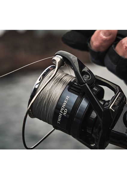 Twin Power 25 Xd 4000 Hg Fb Spin Olta Makinesi indirimleri