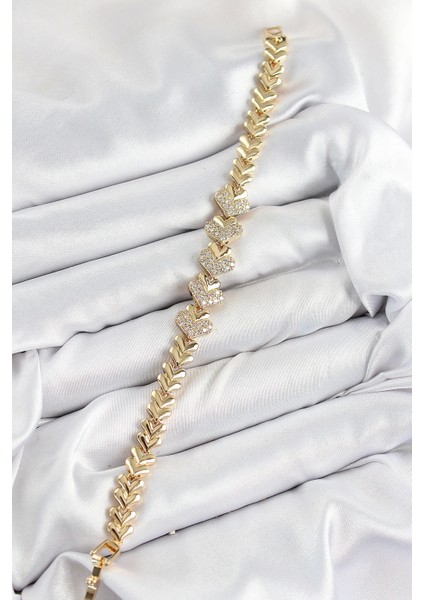 Pirinç Zirkon Taşlı Kalp Model Gold Renk Kadın Bileklik fiyatları