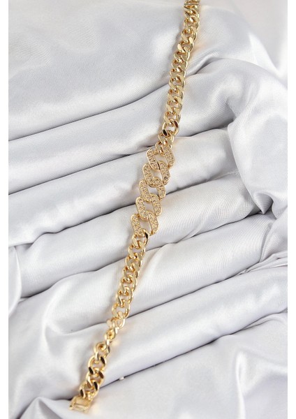 Pirinç Zirkon Taşlı Ezme Küba Zincir Model Gold Renk Kadın Bileklik