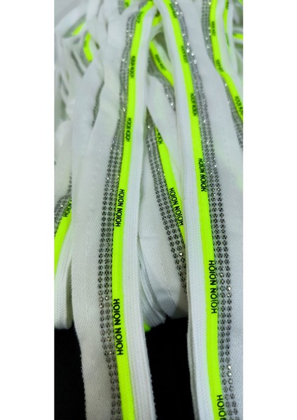 Beyaz Üzerine Neon Biyeli Kristal Taşlı Kenar Şerit