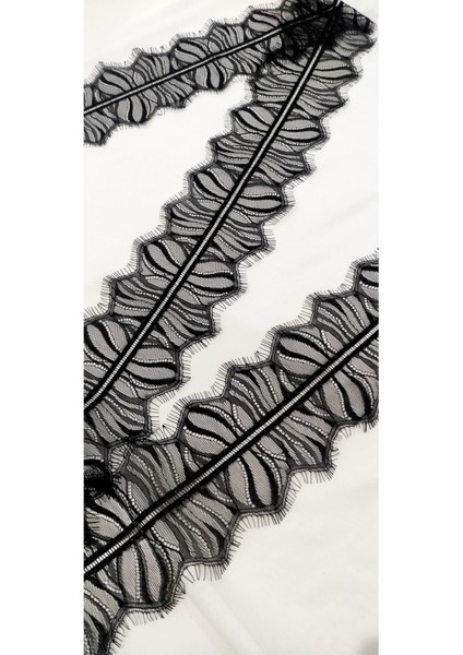 Siyah Sakallı Dantel Leopar Desen ( 3 mt )